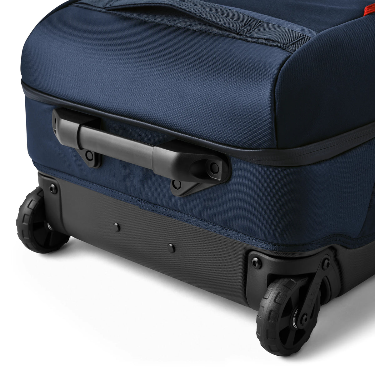 Crossroads® 29” Checked Luggage - US 4016